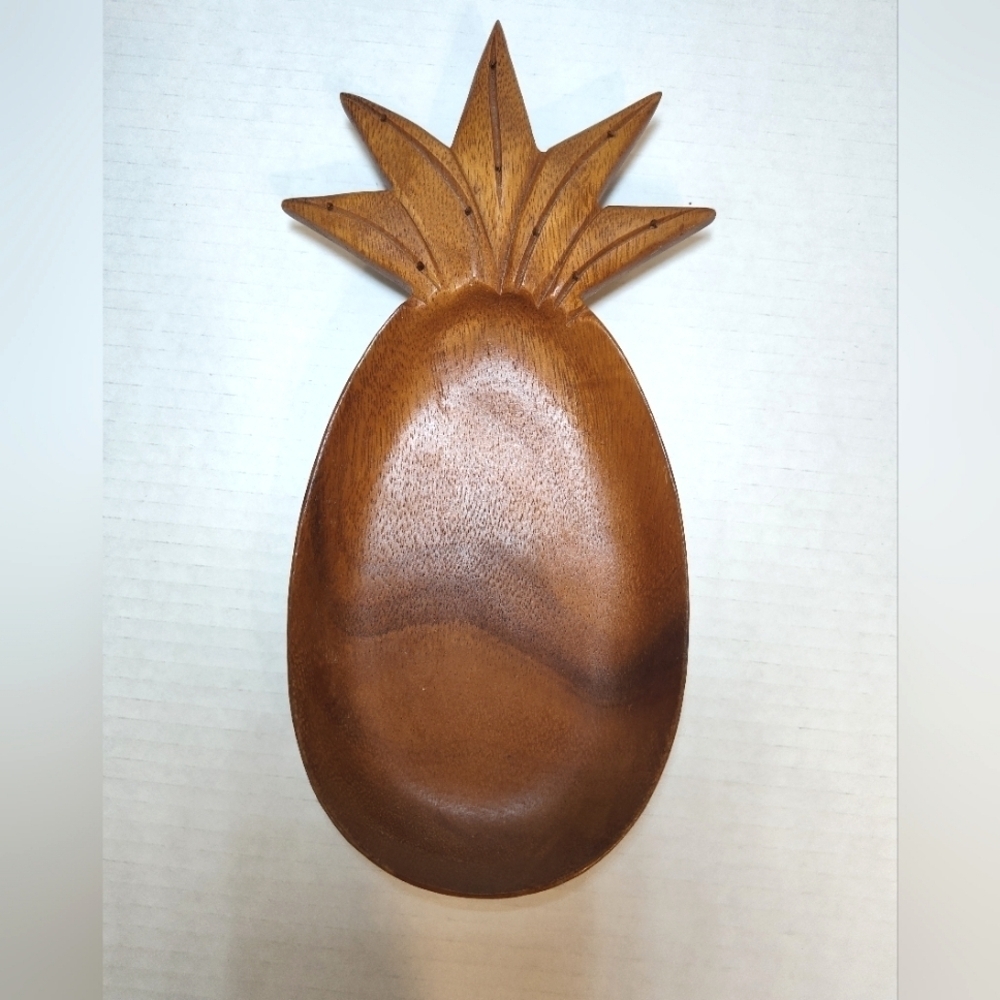 Blair Hawaii Monkey pod pineapple